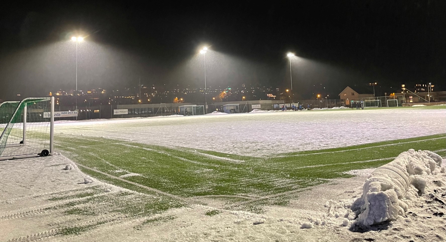 Sarpsborg stadion på Kurland har skiftet til LED-lys