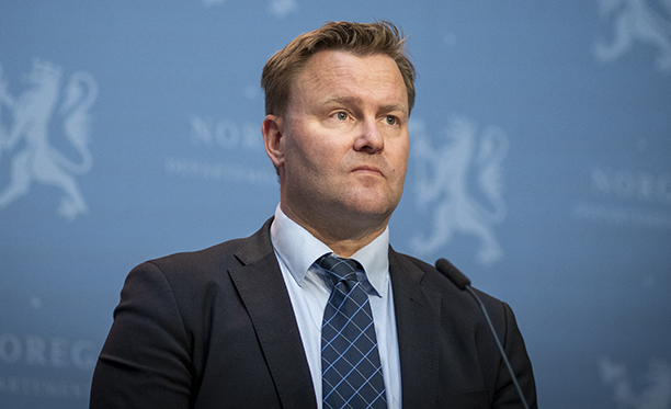 Espen R. Nakstad, assisterende direktør i Helsedirektoratet skryter av arbeidet idretten har gjort i den vanskelige koronasituajsonen. Foto: NTB