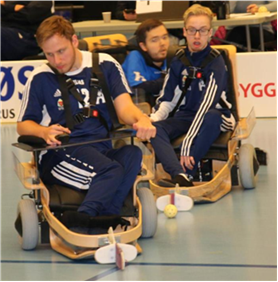 El-innebandy er en av idrettene man kan prøve ut under Paraidrettsarrangementet i Åfjordhallen 4. oktober.