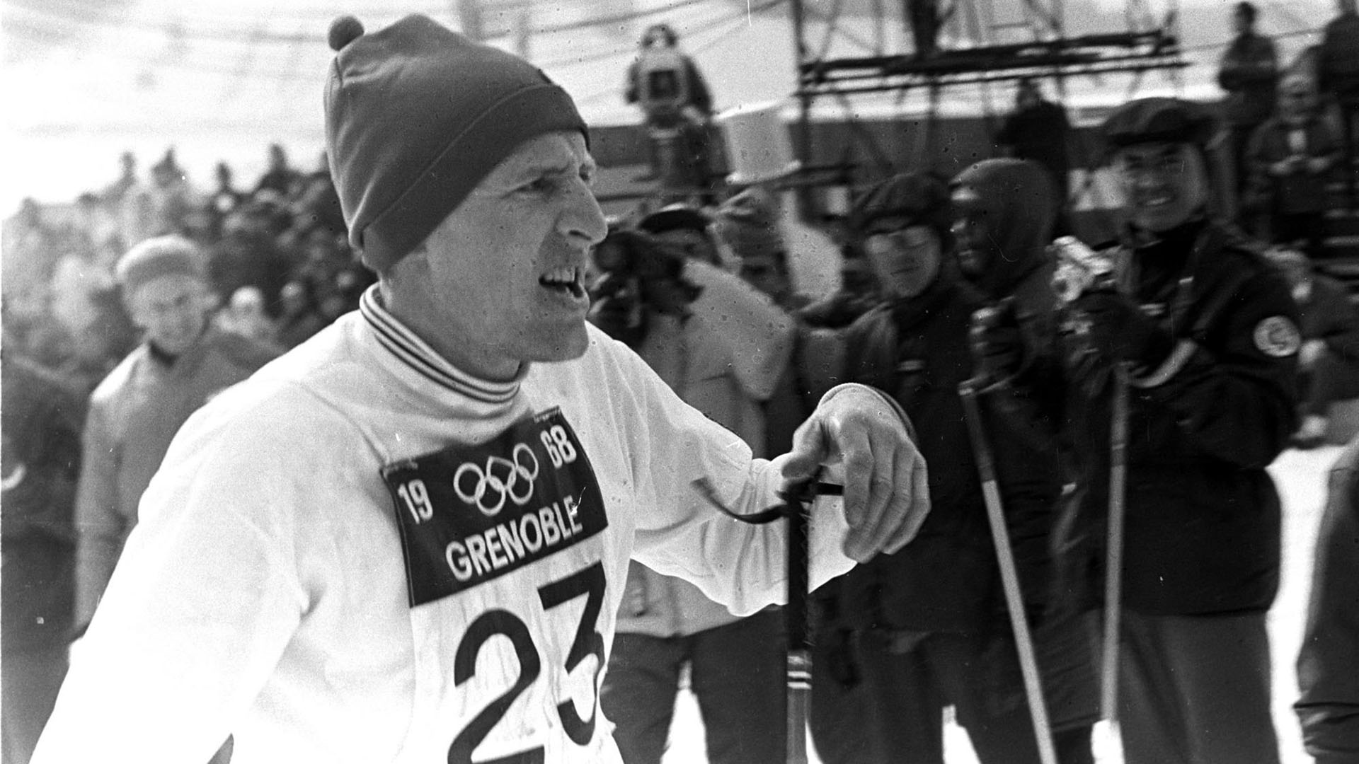 Ole Ellefsæter sikret gullmedaljen på 50 km langrenn under De olympiske leker i Grenoble i 1968. Foto: Bjørn Finstad / Aftenposten