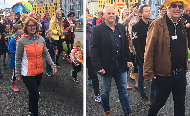 1. visepresident i NIF, Vibecke Sørensen, og 167 andre deltakere fra Idrettsrådskonferansen tok en lang pause da de hørte at det var Pride i Ålesund. Til høyre i bildet Kåre Sæther, leder av Møre og Romsdal idrettskrins. Foto: Torstein Busland