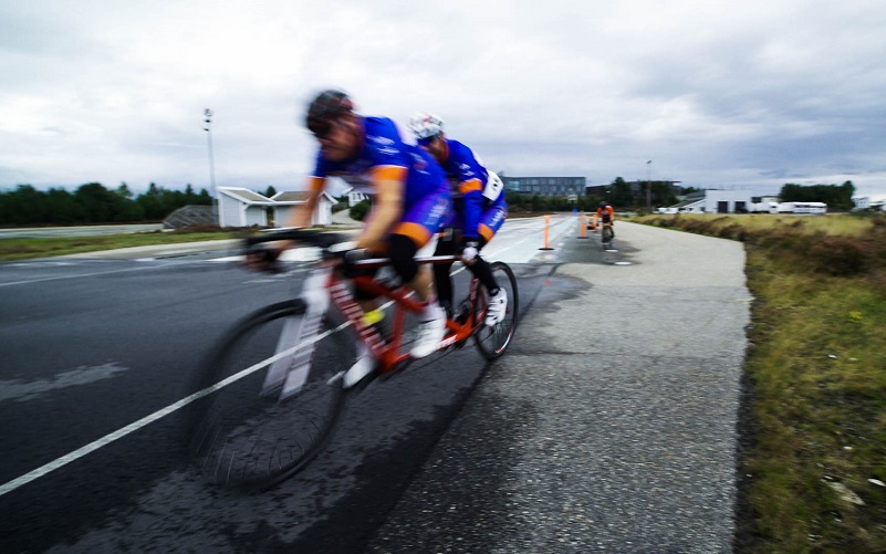 800Tandem-2020-illustrasjon-action.jpg