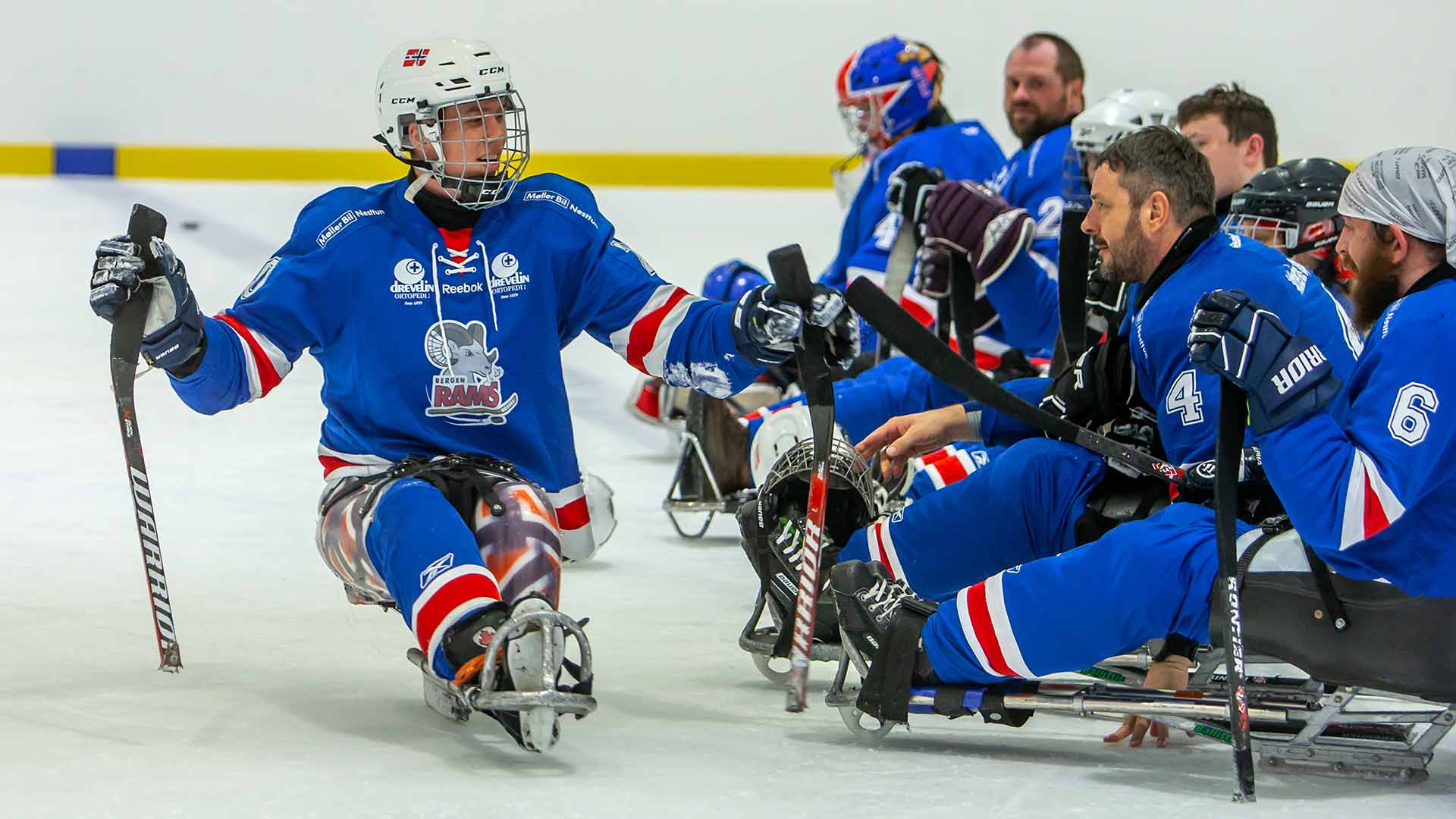 Årshjulet er et hjelpemiddel  kan bidra til større forutsigbarhet på  viktige aktiviteter gjennom året. Her fra paraishockeyturnering i Åsane Arena i mars. Foto: Tove Lise Mossestad