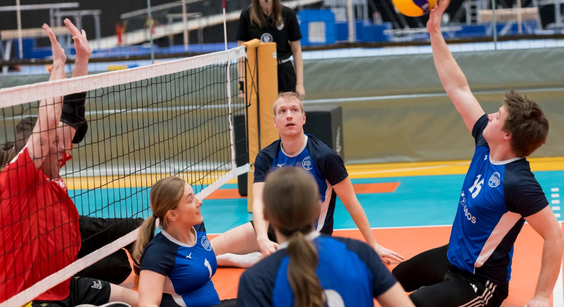 BLI MED PÅ ÅPEN SAMLING I SITTEVOLLEYBALL – FOR KVINNER!