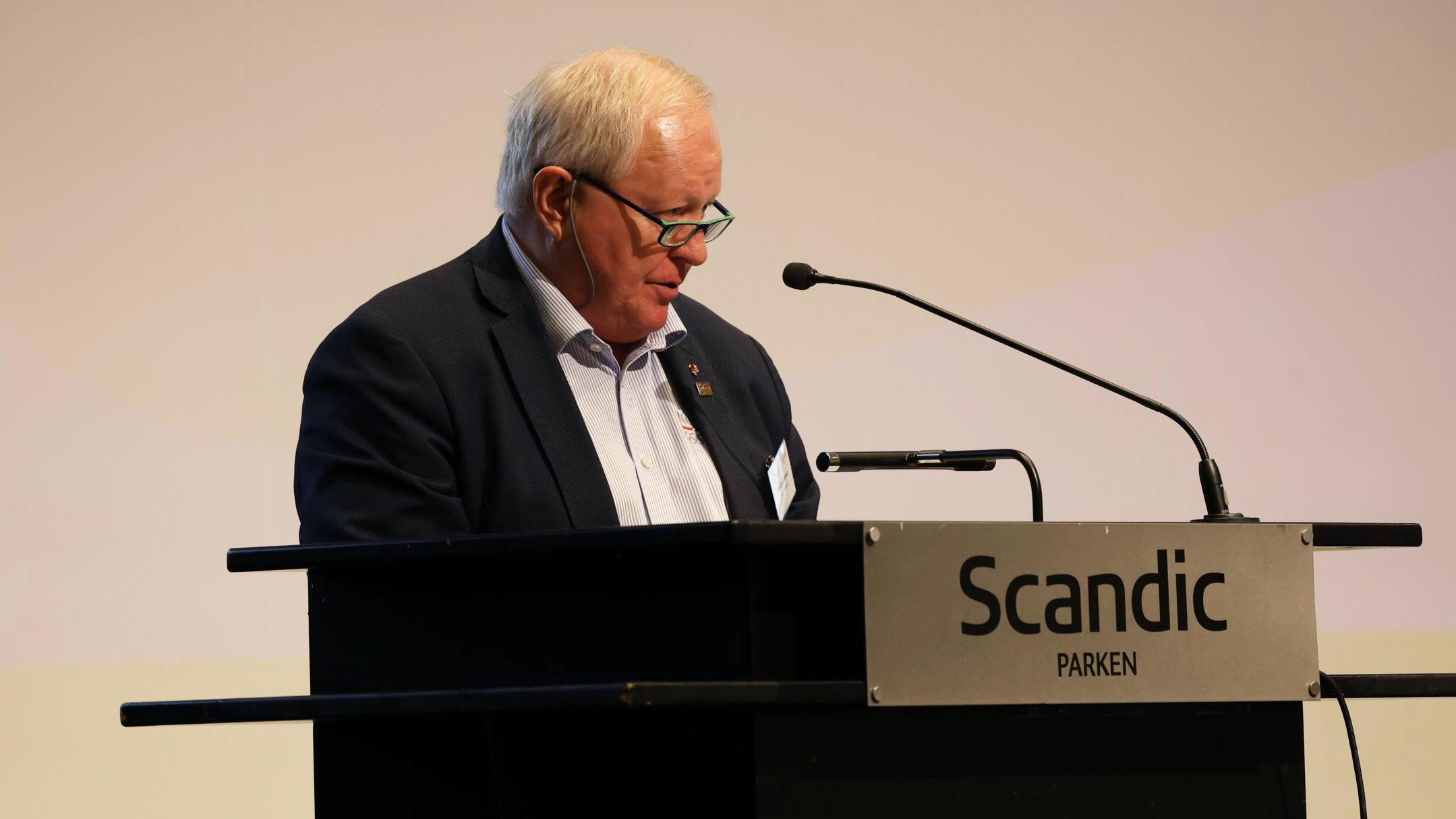 Konstituert idrettspresident, Arne Bård Dalhaug, med klar tale om manglende oppfølging fra regjeringen som har lovet å utarbeide en nasjonal anleggsplan Foto: Geir Owe Fredheim