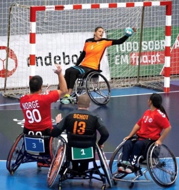 Rullestolhåndball NY.jpg