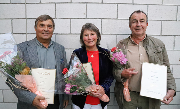 Øystein Dale, Elisabeth Seeberg og Bjørn Omar Evju fikk NIFs Hederstegn under Idrettstinget på Lillehammer 2019. Foto: Geir Owe Fredheim 