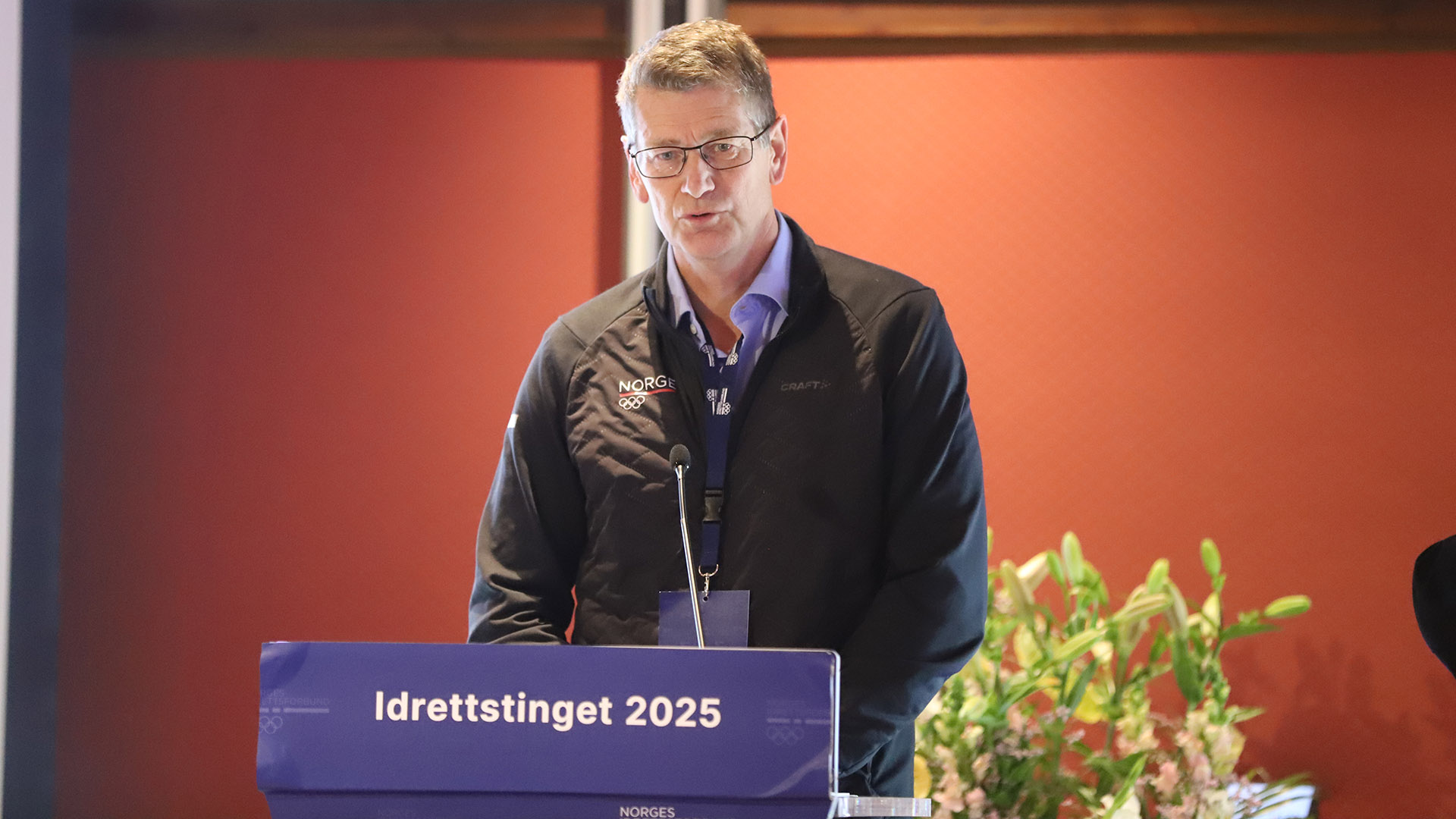Toppidrettssjef Tore Øvrebø på idrettstinget. Foto: Marte Hoel Romskaug / Norges idrettsforbund