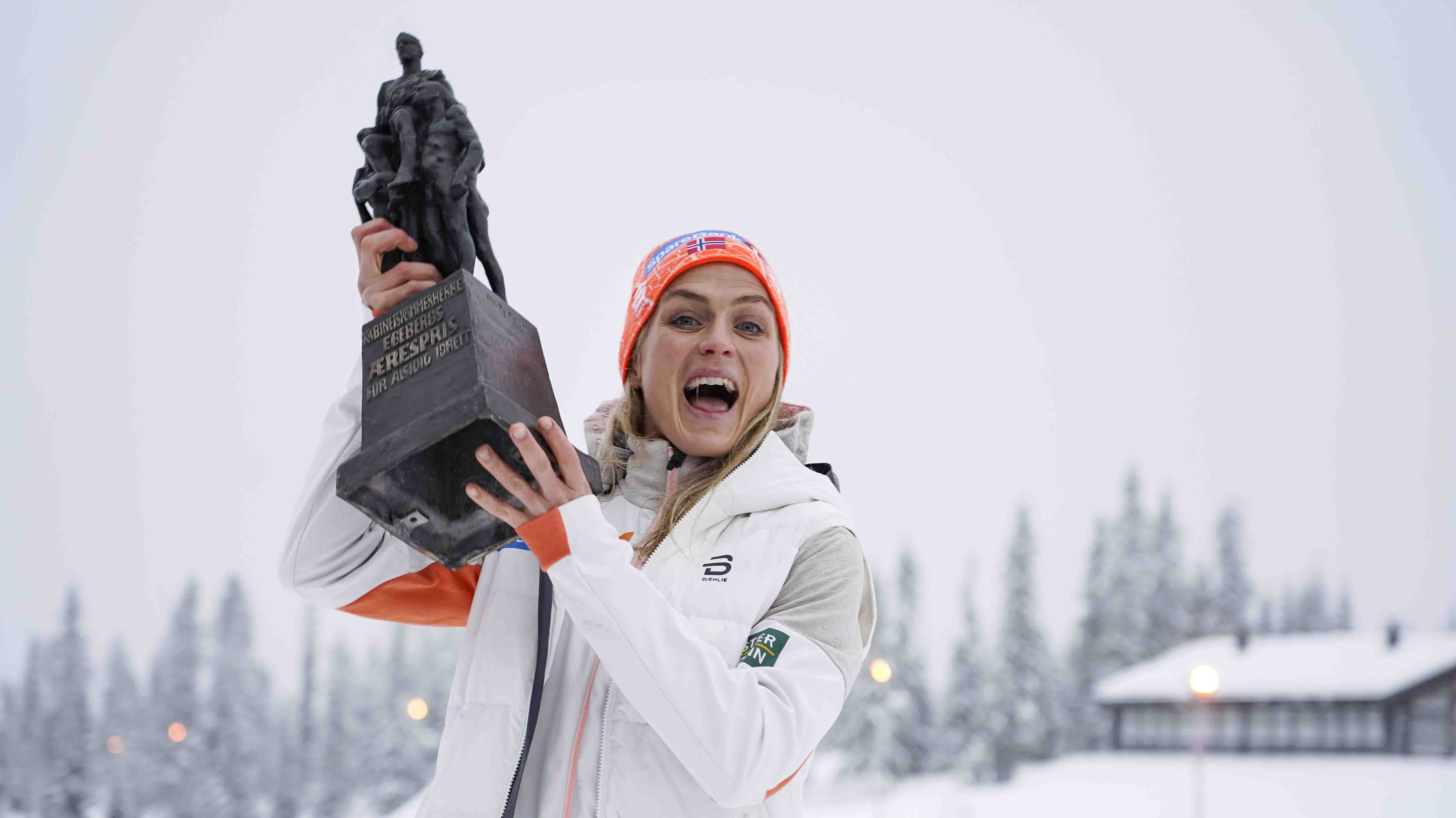 Therese Johaug mottok Kammerherre Egebergs Ærespris i 2020. Foto: Heiko Junge / NTB