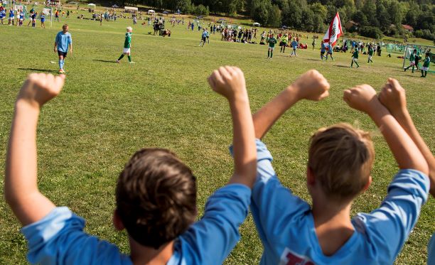 Norges idrettsforbund har syv retningslinjer for publisering av bilder og filmer av barn. Foto: NTB Scanpix 