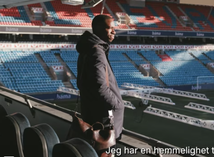 Lytt til Mushaga Bakenga