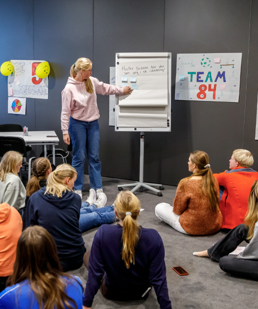 Bli med på Leiarkurs for ungdom       15-19 år
