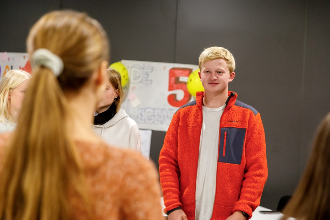 Ungdom lærer å presentere