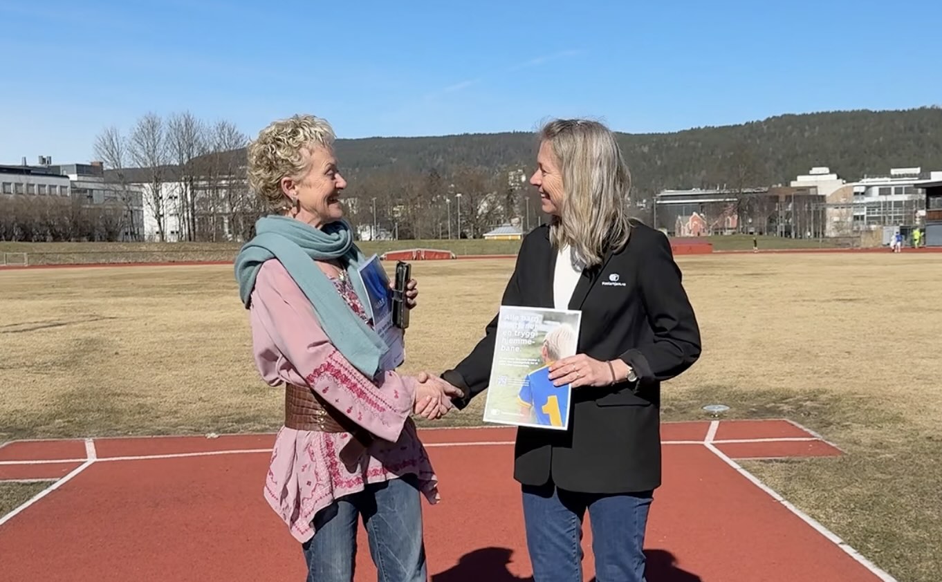 Viken idrettskrets inngått et samarbeid med Fosterhjemstjenesten i Bufetat. fv. Org.sjef i Viken idrettskrets, Kathinka Mohn og rådgiver i Bufetat Hege-Elisabeth Kirkhorn.